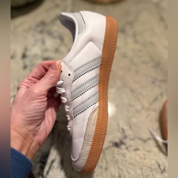 Adidas Samba Sneaker Women’s White and Light Blue Size 6.5 - Picture 11 of 16